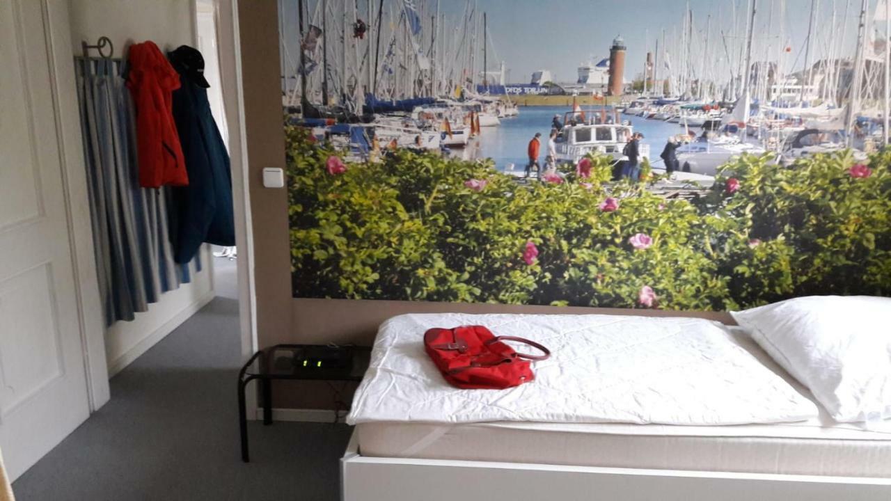Marina 38-2 *